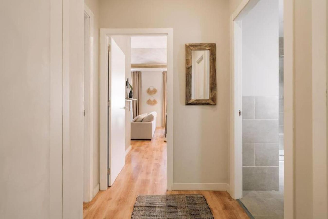 Salonga - 1 Bedroom And Balcony In Eixample Esquerra برشلونة المظهر الخارجي الصورة